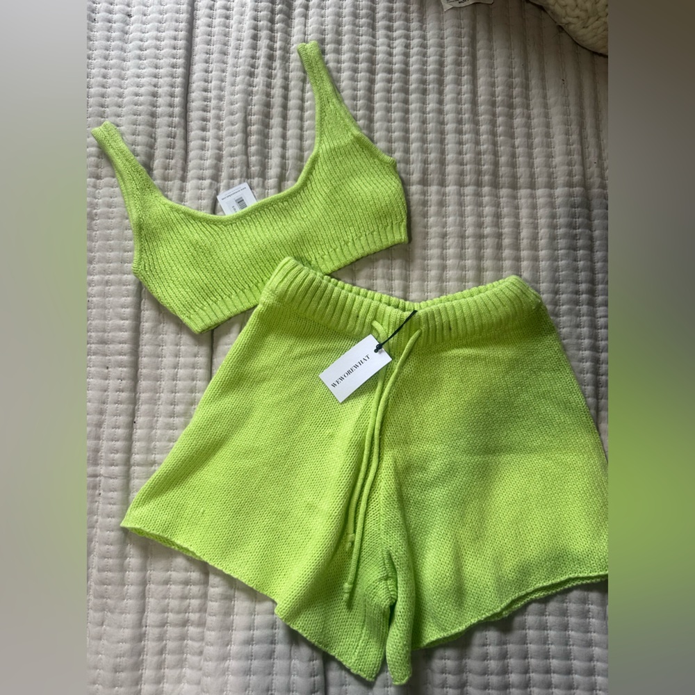 WeWoreWhat chunky cozy stitch set